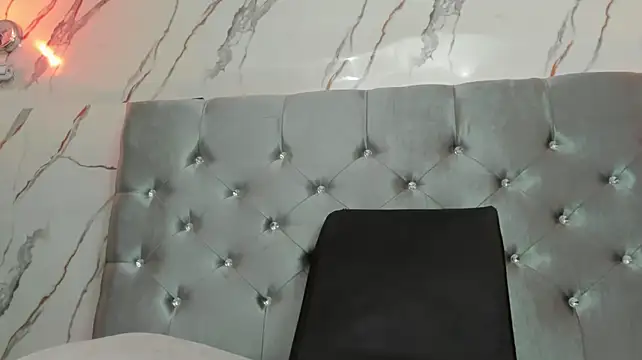 nymphomanya's Live XXX Chat