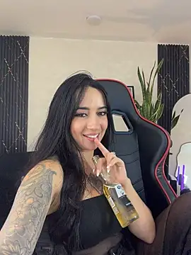EmmyEvans1 – Live XXX-chat