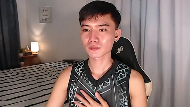 Chat XXX en directo de asian_dai