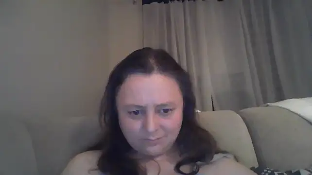 Chat +18 de TaylorLovely ao vivo