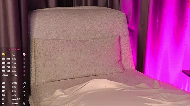 AriaVossX Webcam show