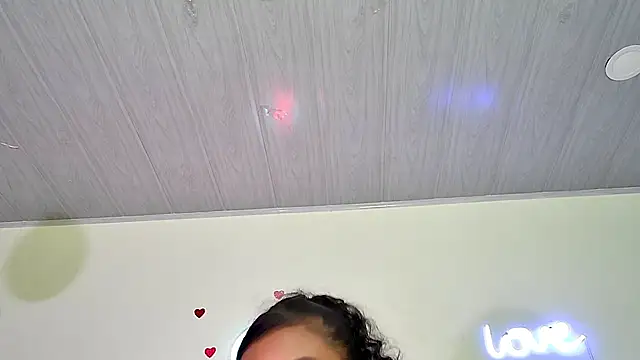 Ellie_Cute7's Live XXX Chat
