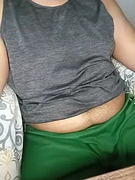 chubbygamer26n Live XXX chat