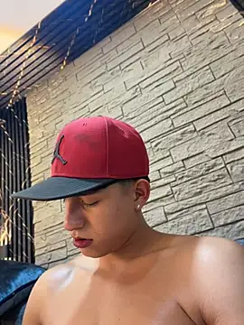 Živý XXX chat Lander_Cruz