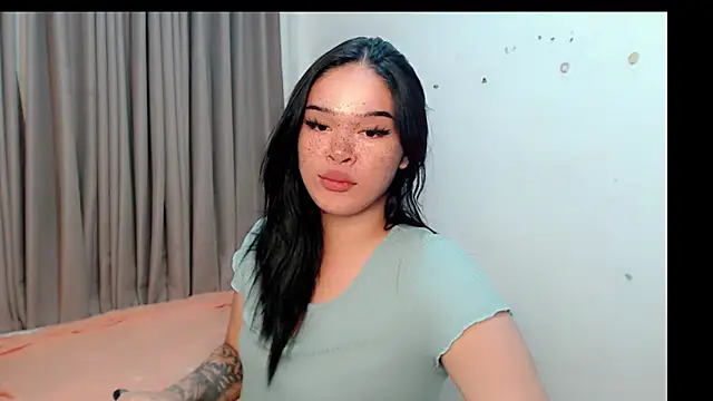 BrendaTaki's Webcam Show