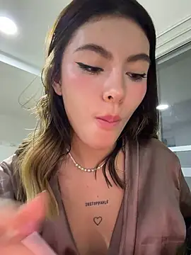 Your_Honeey – Live XXX-chat