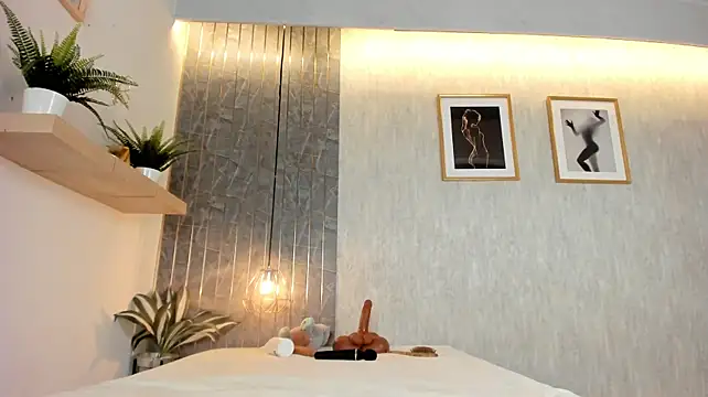 Emmazc_ Adlı Modelin Canlı XXX Sohbeti