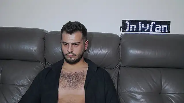 CrazyDom1 Webcam show