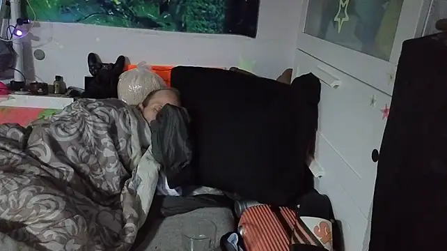 XXX chat uživo modela Cojote