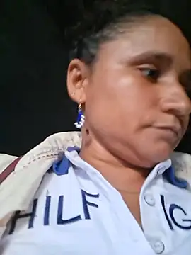 Chat XXX en directo de Mature--Mommy