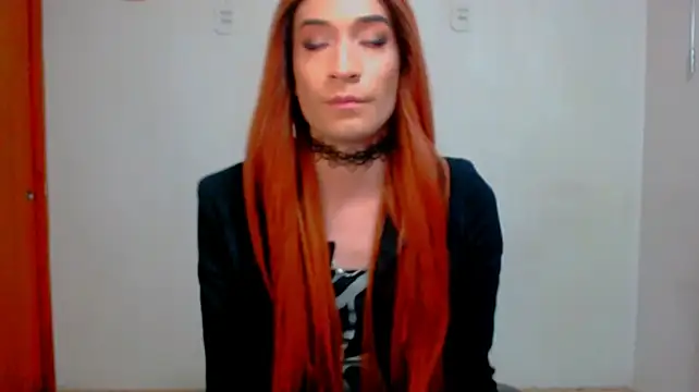 NovaNyx11 Show in webcam