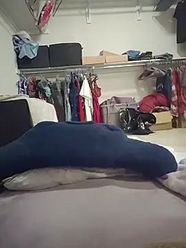 poleslut69 Show in webcam