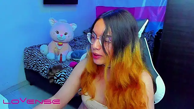 הופעת וובקאם של lillykittyyy