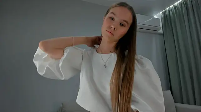 NerissaKhan Live XXX-chat