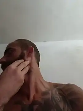 Big_Dick_Albanian_Goat Webcam show
