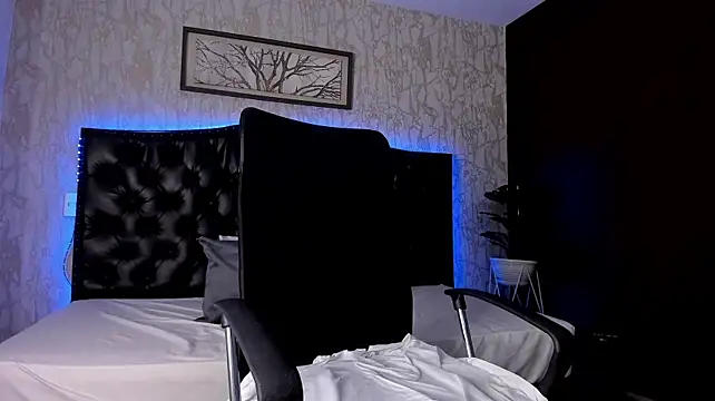 MaxCruz_ Live XXX Chat