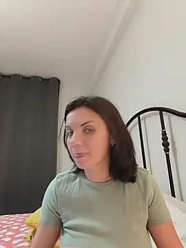 Chat +18 de Diamond_Monna ao vivo