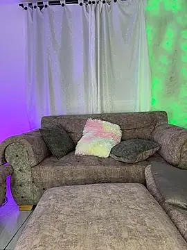 Mydreams69 Show in webcam