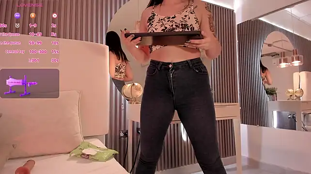 annie_clarkson Adlı Modelin Canlı XXX Sohbeti