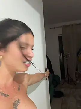 צ'אט XXX בשידור חי של Rafaellaz