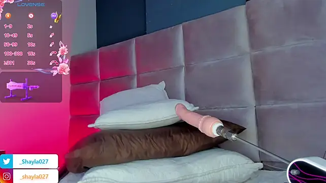 Shayla27 Webcam show