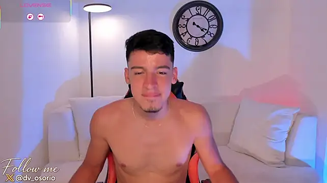 Show modela david_osoriox na web-kameri