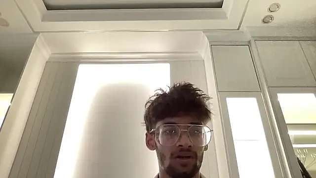 trillionzrecords249 Show Webcam