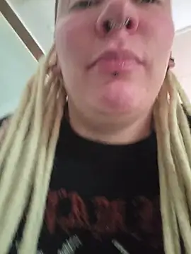 PinkTheHawk live XXX chat