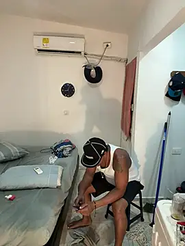 bigdick211292 Live XXX-chat