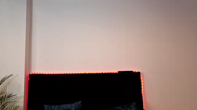 Chat +18 de Noha-Wolf ao vivo