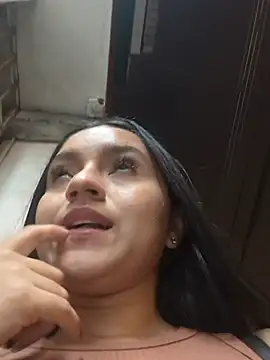 XXX chat uživo modela DulceCaroX