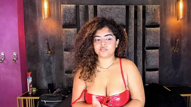 AlanaVelascos 现场XXX聊天