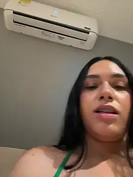 แชท XXX สดของ dojacandice