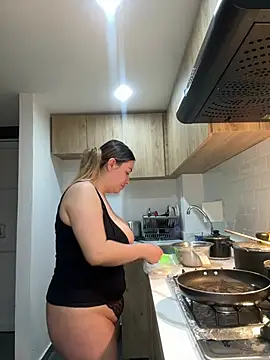 valery_mora Chat XXX in diretta