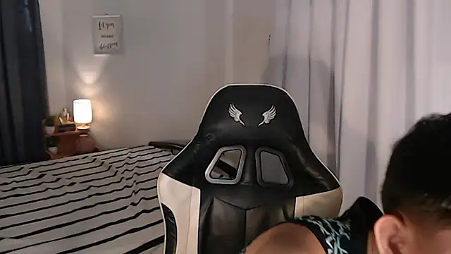 Chat +18 de asian_dai ao vivo