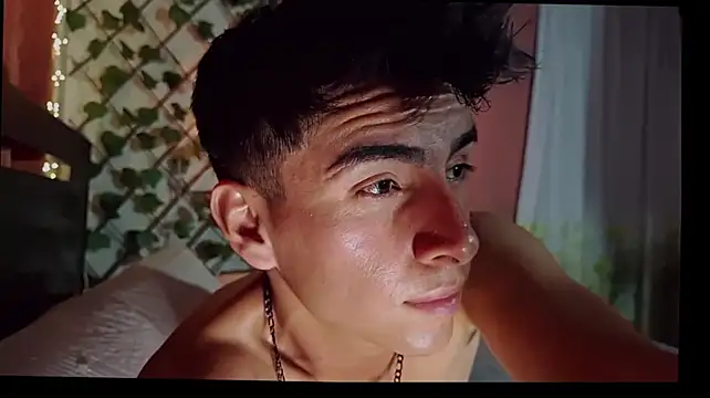 Vincent_Kane লাইভ XXX চ্যাট