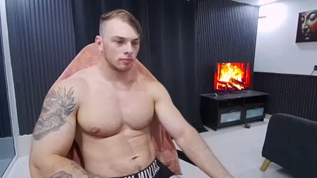 YourHotGregのライブXXXチャット