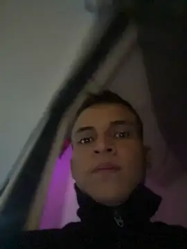 Czat XXX na żywo – _Leo_Boy