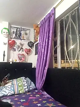 Boycuriousxxx's Webcam Show