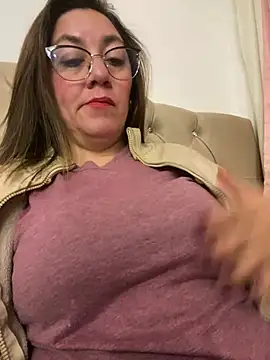 Chat +18 de SCARLET-20 ao vivo