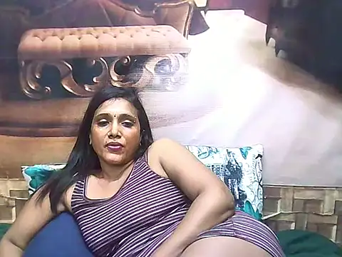 IndianSexyLady20's Live XXX Chat