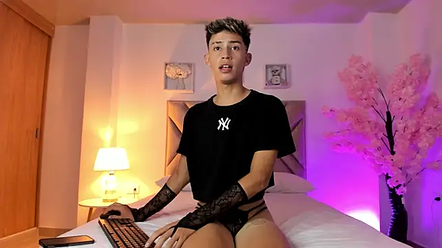 Baby_noahtt 라이브 XXX 채팅