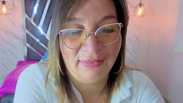 Chat XXX ao vivo de MaylinRosse_