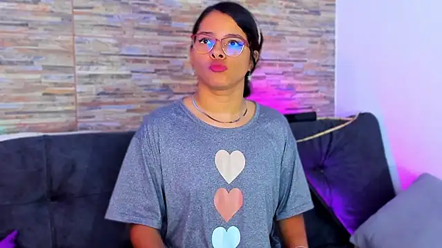 nath_redrex Adlı Modelin Canlı XXX Sohbeti