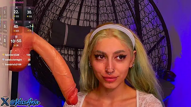 AriaVoss 即時 XXX 聊天