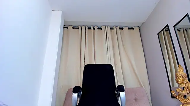 Violeta_Tepes' Live XXX Chat