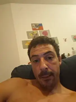Chiennemale68@xh's Webcam Show