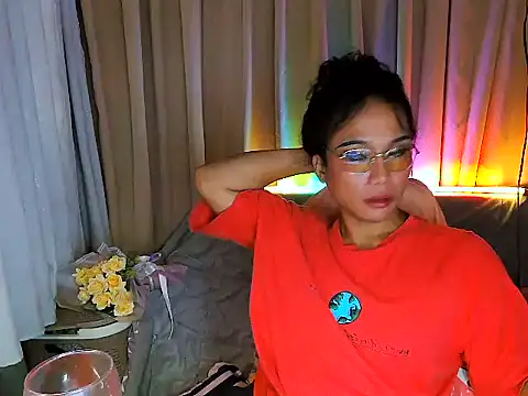 YourNikkieXxx's Live XXX Chat