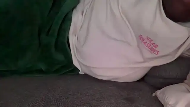 nanaisbackk Chat XXX live