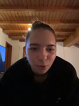 Naomi-Klein's Live XXX Chat